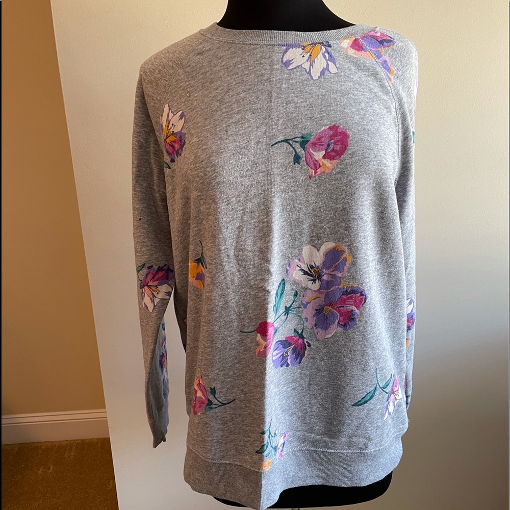 Floral Old Navy Sweatshirt size Large